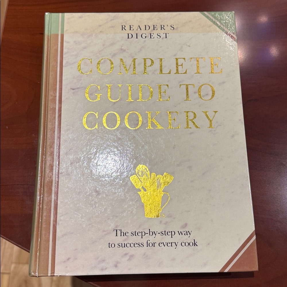 Vintage Reader's Digest Culinary Handbook - Cream and Gold